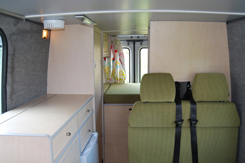 interior furgoneta camper